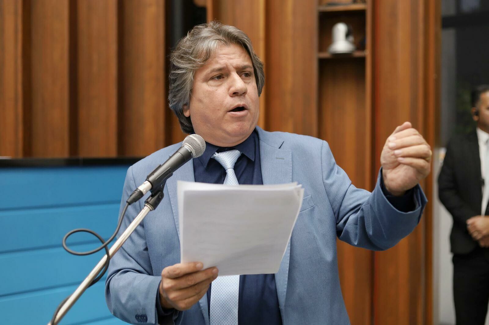 Imagem de compartilhamento para o artigo Caravina propõe criação de Frente Parlamentar para fortalecer atuação municipalista no Mato Grosso do Sul da MS Todo dia